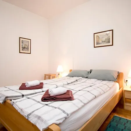'dunja 2' Apartamento *